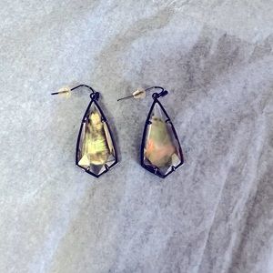 Carla Kendra Scott earring